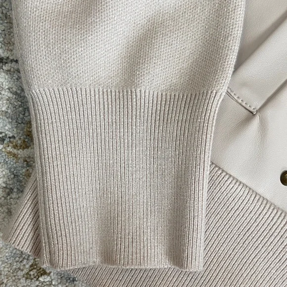 Sioni Light Beige Bomber Jacket Sweater with Metallic Details - Picture 5 of 15